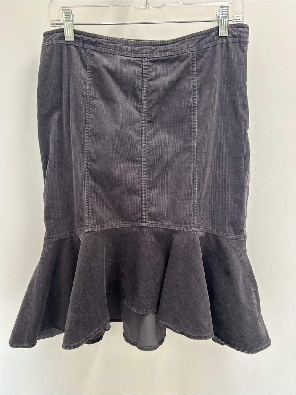 Pilcro and the letterpress Women’s gray corduroy Flounced Hem Skirt size 8
